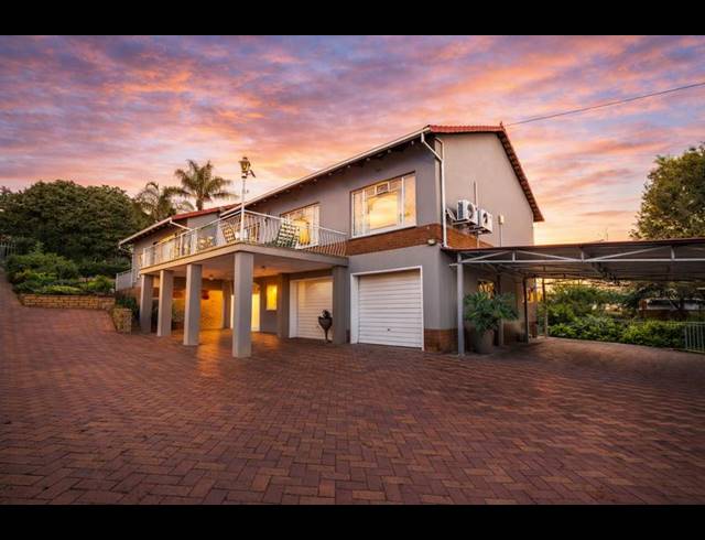 4 BEDROOM HOUSE FOR SALE IN WATERKLOOF RIDGE